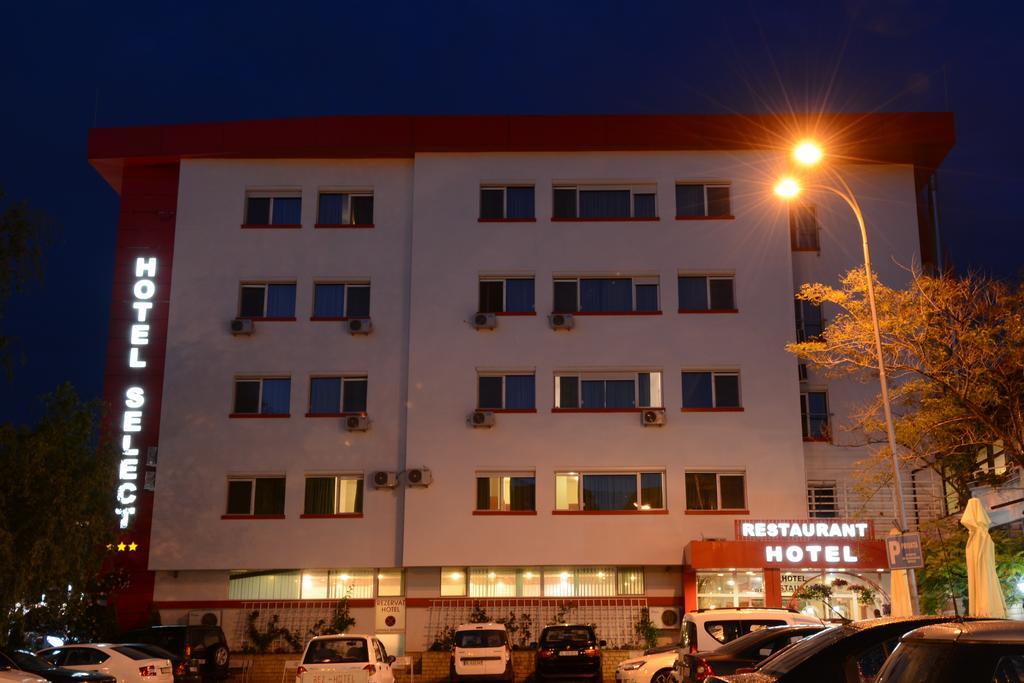 Hotel Select Tulcea Exterior photo